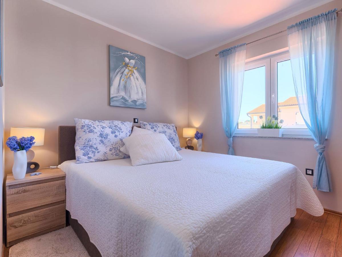 Holiday Home Villa Valentina By Interhome Loborika المظهر الخارجي الصورة