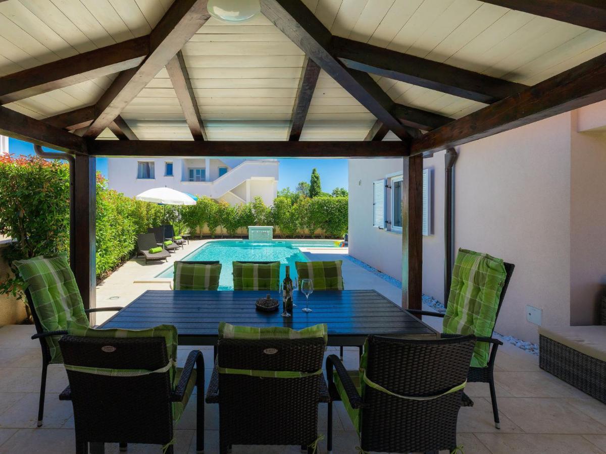 Holiday Home Villa Valentina By Interhome Loborika المظهر الخارجي الصورة